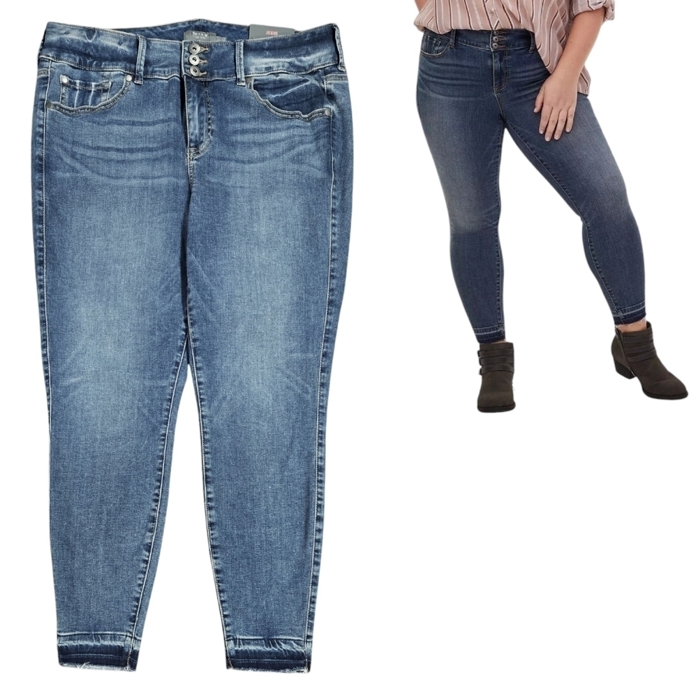 Torrid NWT Jegging Skinny Super Soft High Rise Jean Mesa Released Hem Stretch